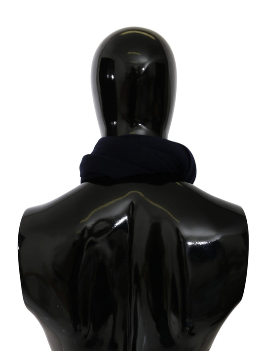 Vestido con bufanda de lana virgen de Dolce Gabbana para impresionar