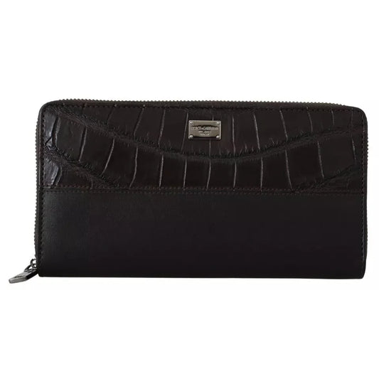 Dolce Gabbana Leather Wallet Luxurious Textured Zip Around Design &