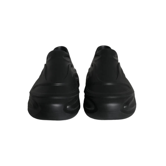 Dolce Gabbana Runway Ready Low Top Sneakers for Effortless Style &