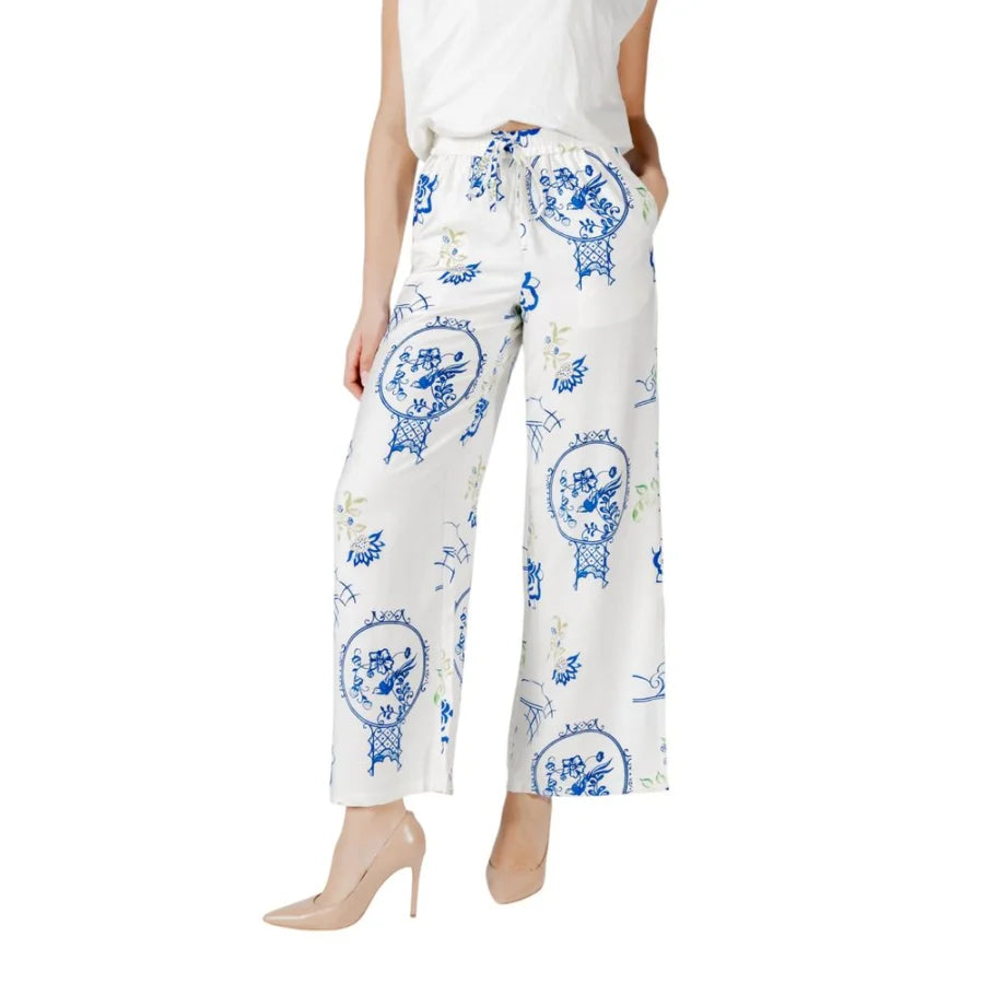 ICHI White Viscose Casual Pants