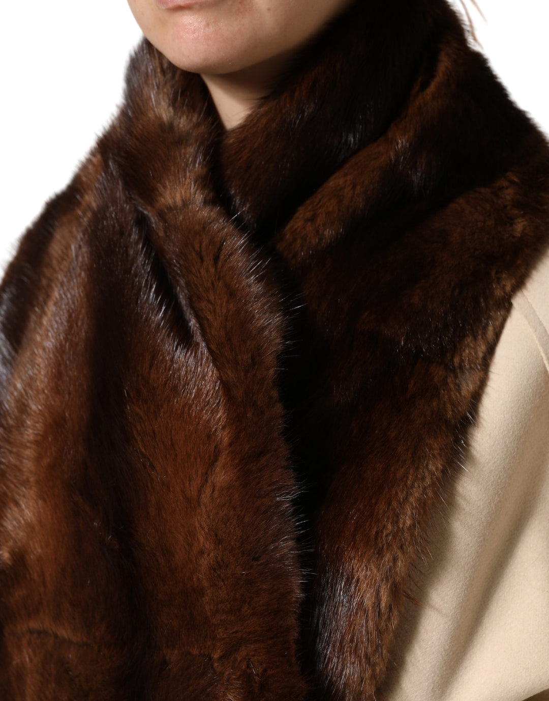 Écharpe châle en fourrure à rayures noires et brunes Dolce &amp;amp; Gabbana