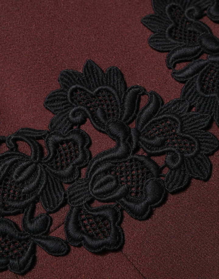 Dolce &amp; Gabbana Maroon Lace Sleeveless Knee Length Dress