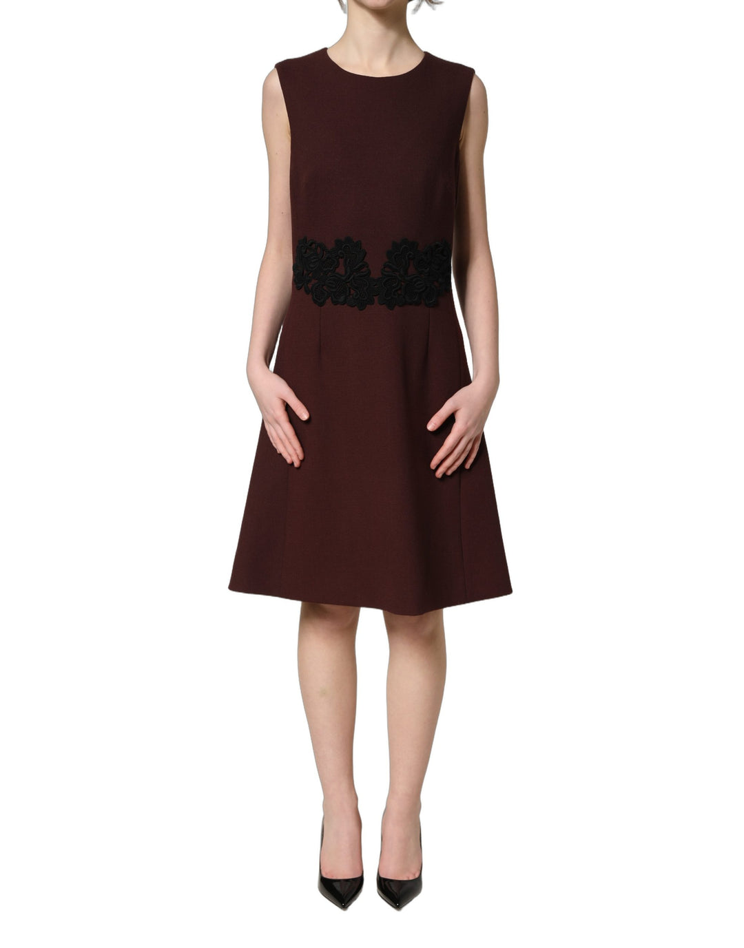 Dolce &amp; Gabbana Maroon Lace Sleeveless Knee Length Dress