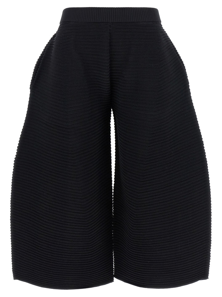 Issey Miyake Black Polyester Cropped Pants