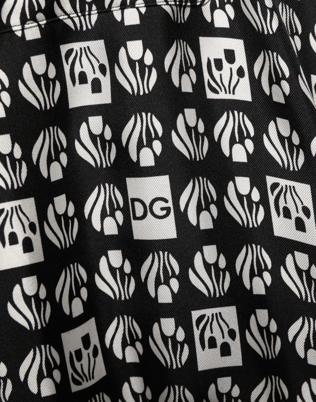 Dolce &amp; Gabbana Black White Silk Men Wrap Robe Coat Jacket