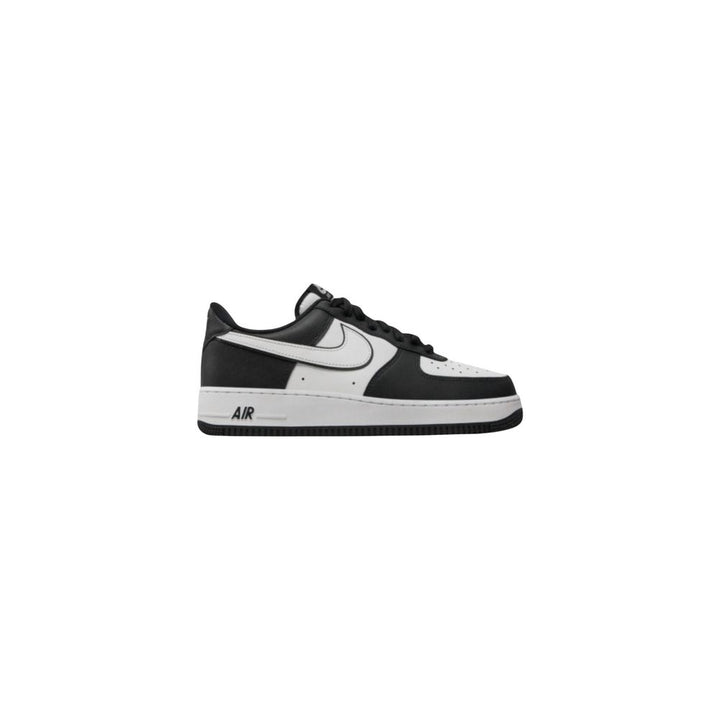 Nike Black And White Leather Low Top Sneakers