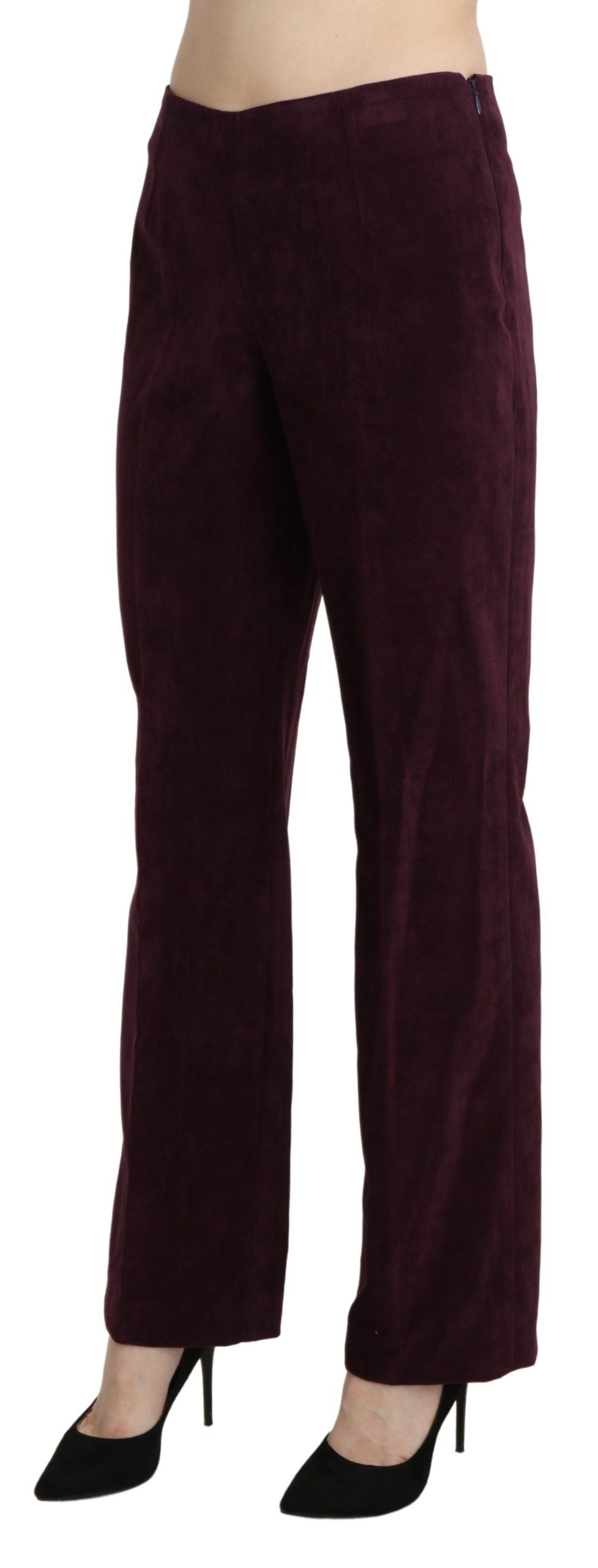 Pantalones rectos de cintura alta BENCIVENGA que dan rienda suelta a un estilo chic