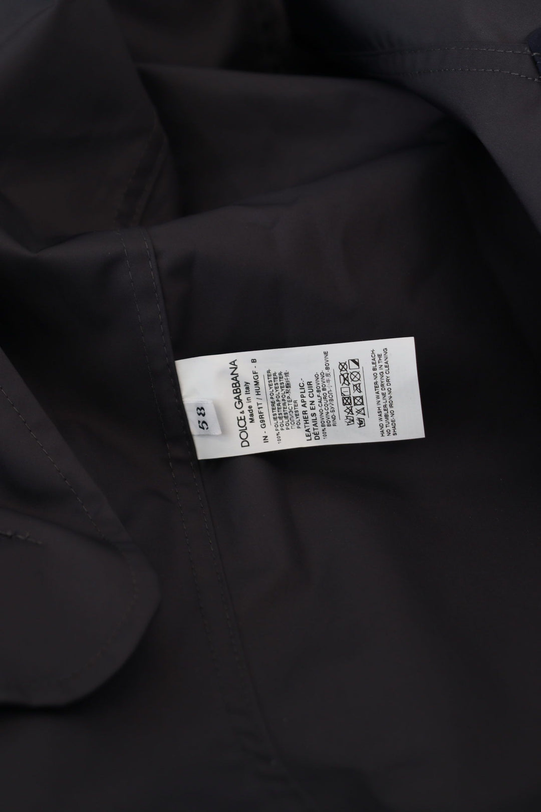 Parka azul Dolce Gabbana desatada