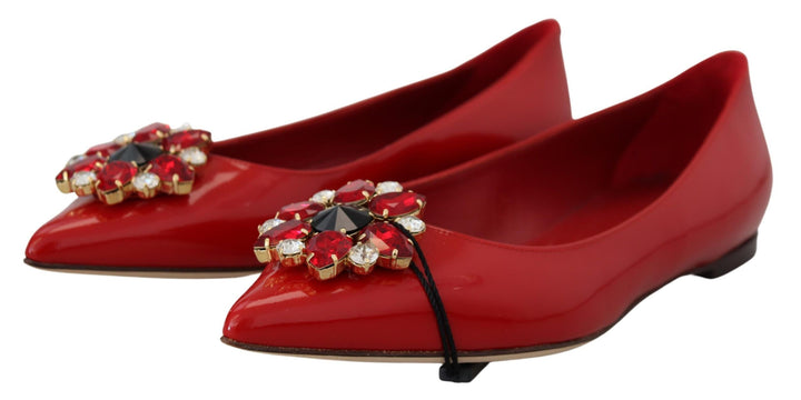Deslumbrantes mocasines de ante rojo con cristales de Dolce Gabbana