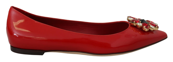 Deslumbrantes mocasines de ante rojo con cristales de Dolce Gabbana