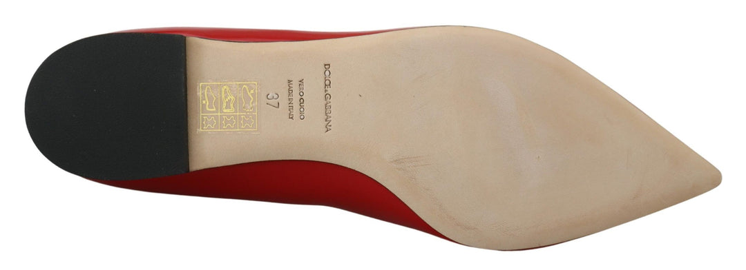 Deslumbrantes mocasines de ante rojo con cristales de Dolce Gabbana