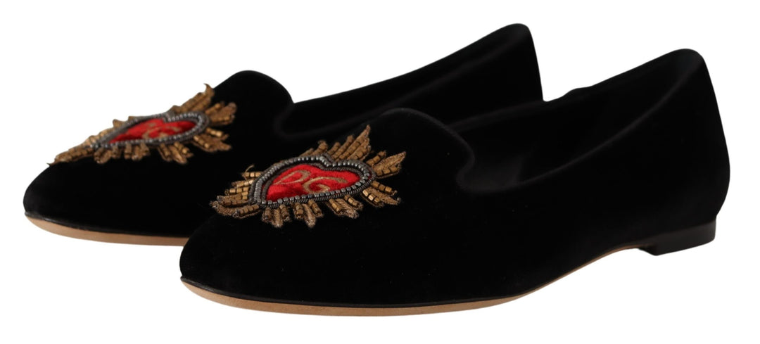 Zapatos planos de charol Dolce Gabbana: vístete para impresionar