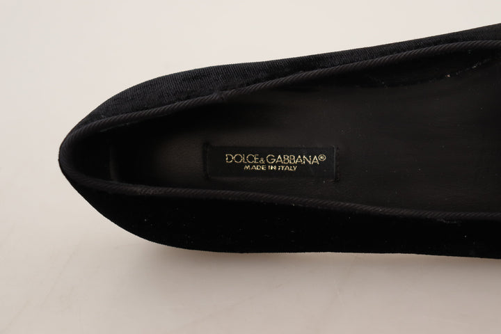 Zapatos planos de charol Dolce Gabbana: vístete para impresionar