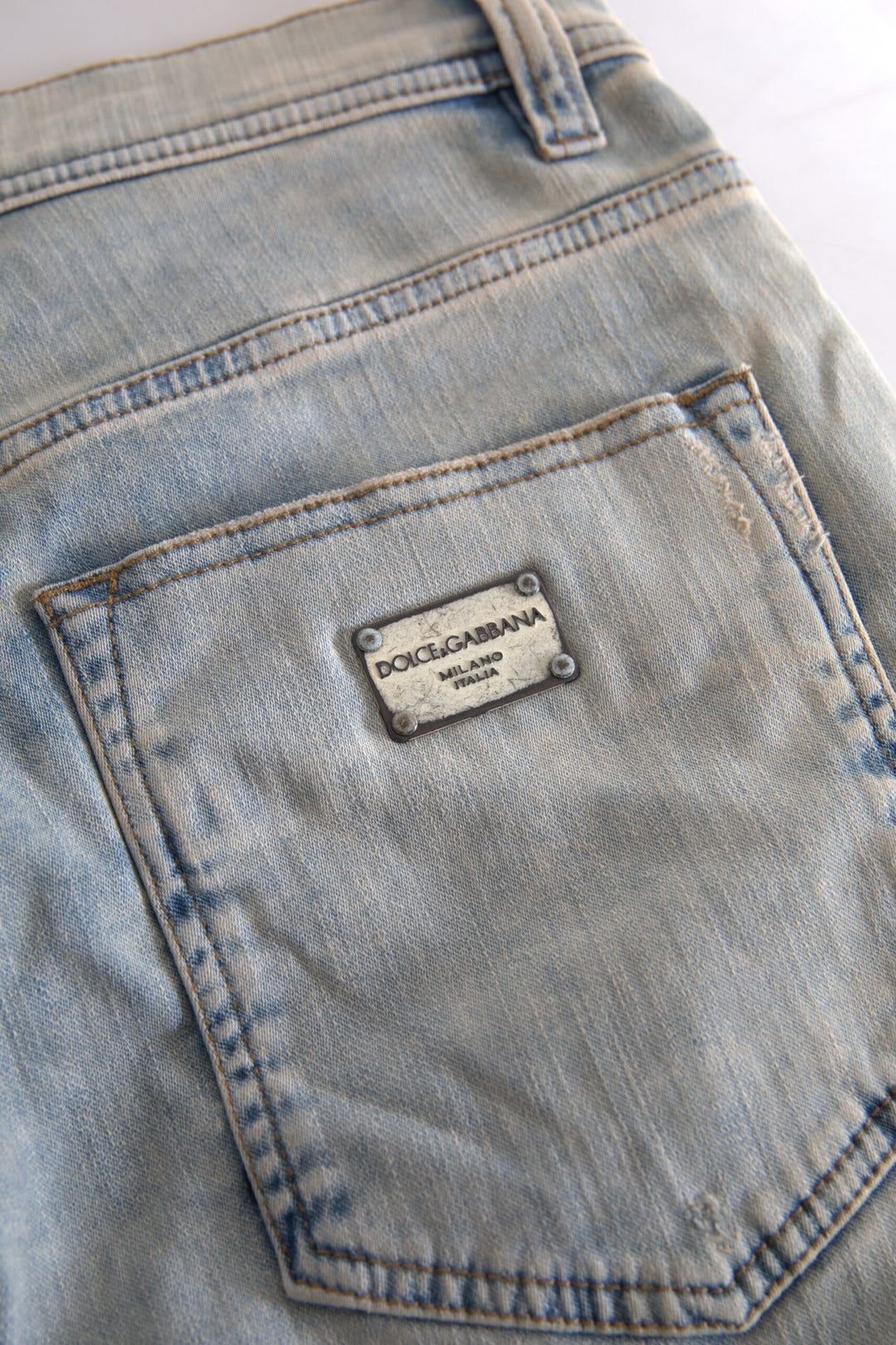 Sensación de jeans ajustados de cintura media italianos