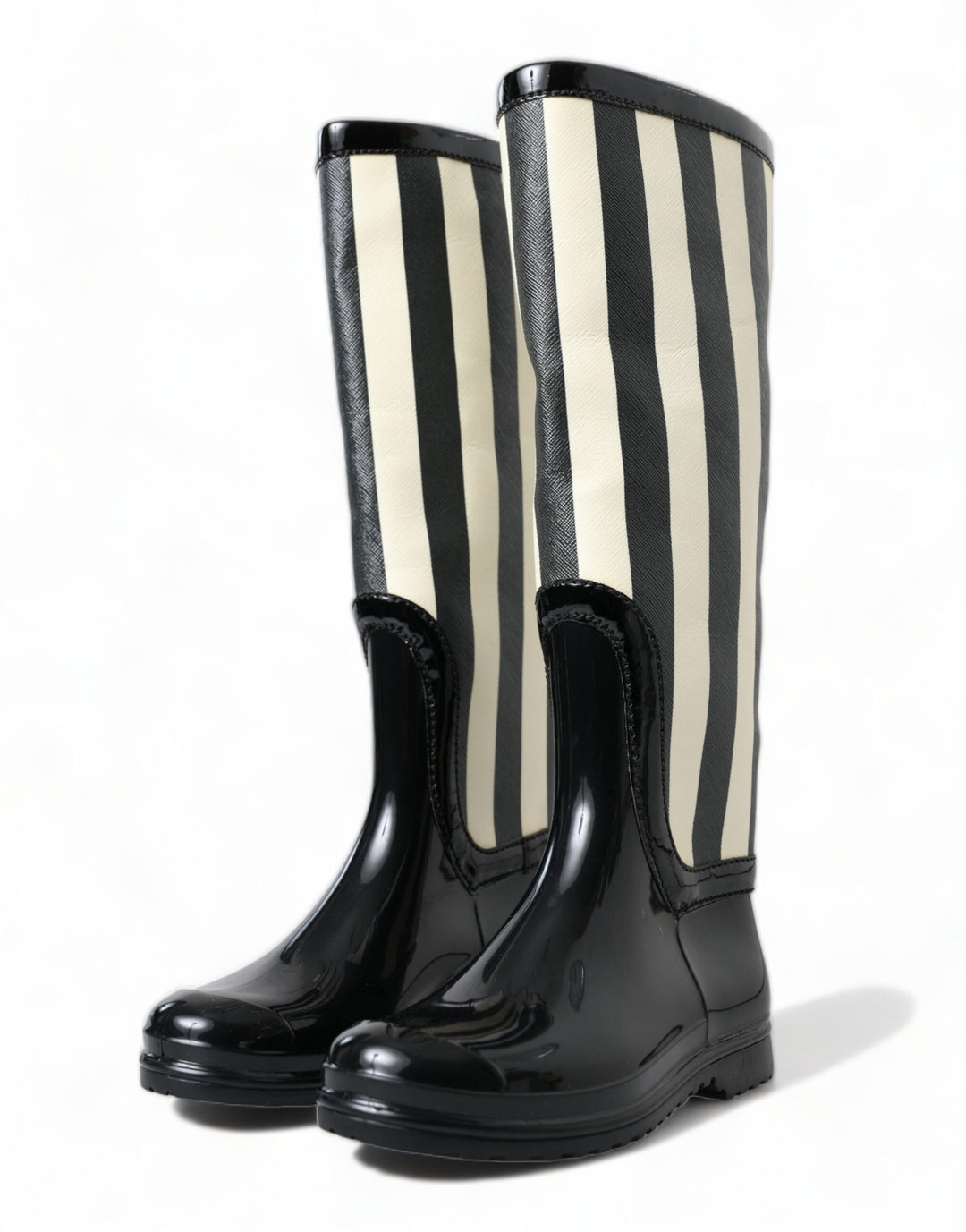 Las botas a rayas de Dolce &amp;amp; Gabbana se roban la escena