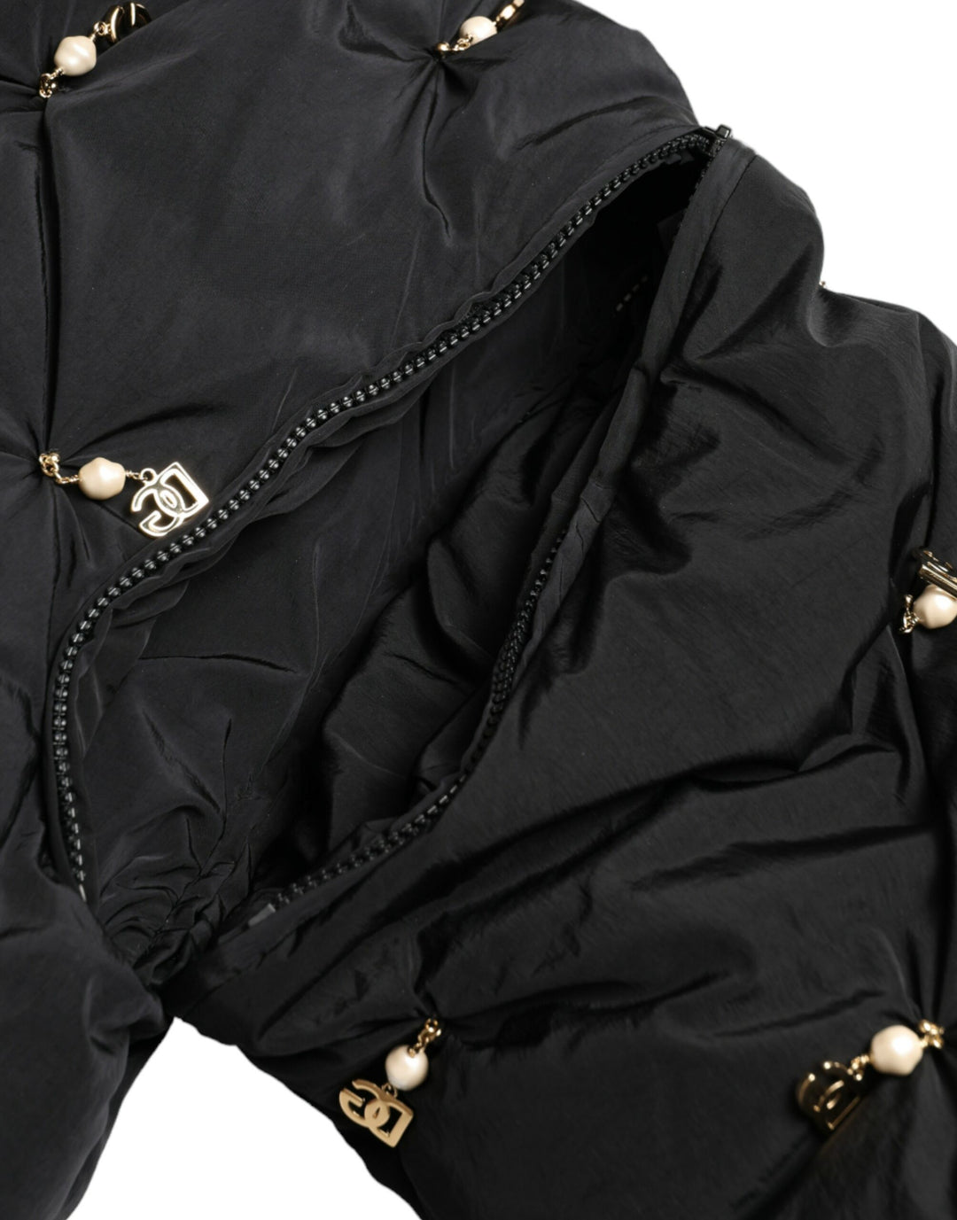 Chaqueta acolchada elegante con adorno de perlas de Dolce &amp;amp; Gabbana