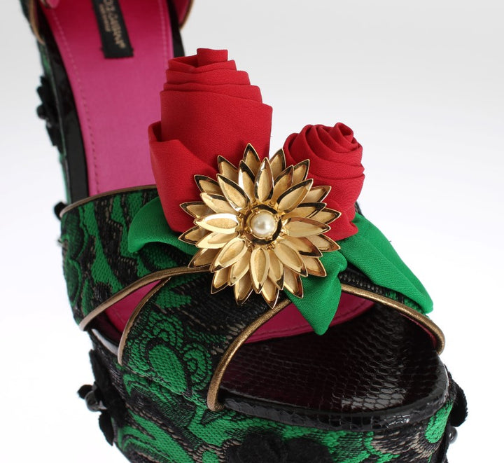 Cuñas de brocado rosa de Dolce Gabbana: un vestido perfumado de ensueño