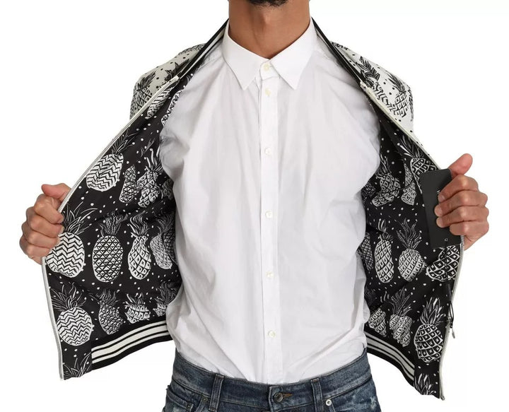 Chaqueta bomber con estampado de piña en blanco y negro de Dolce &amp; Gabbana