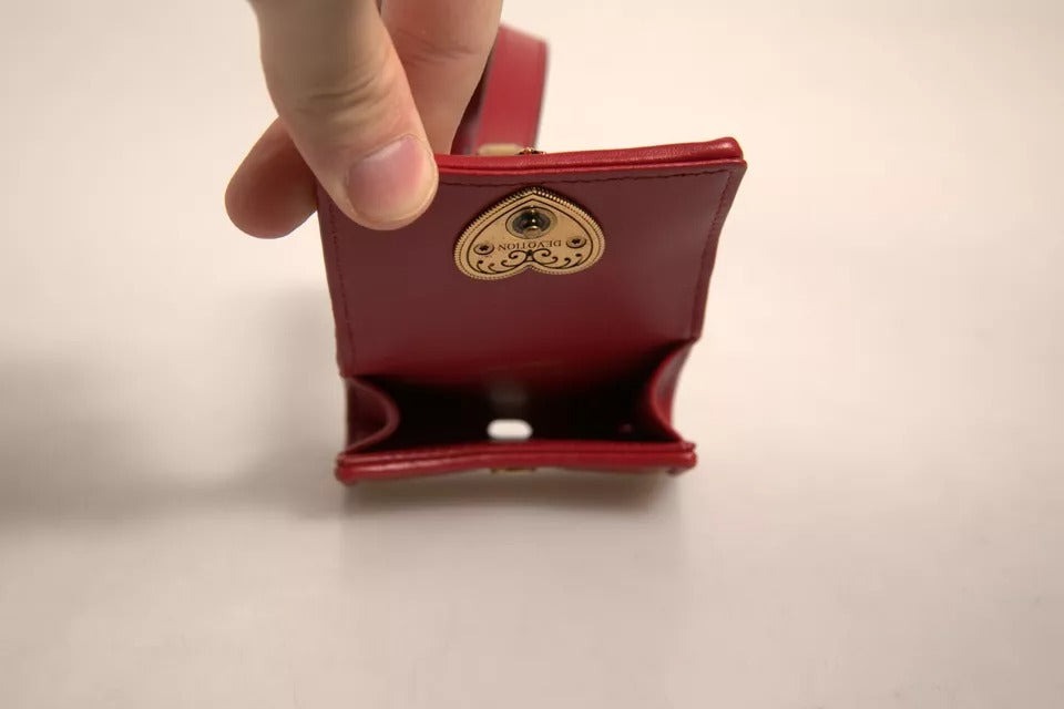 Étui pour Airpods Dolce &amp;amp; Gabbana en cuir noir avec sangle en forme de cœur