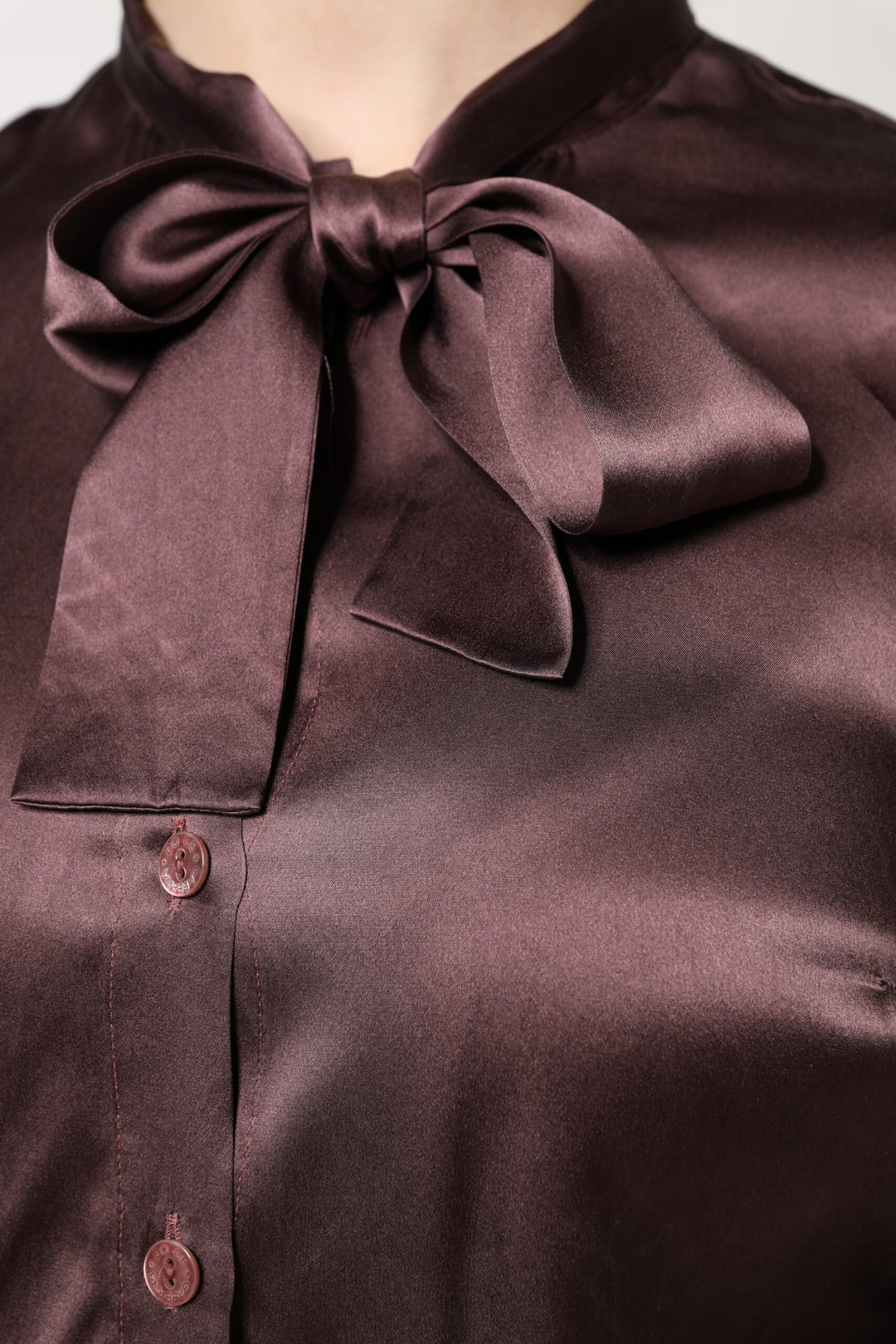 Blusa de manga larga con cuello Ascot marrón de Dolce &amp;amp; Gabbana