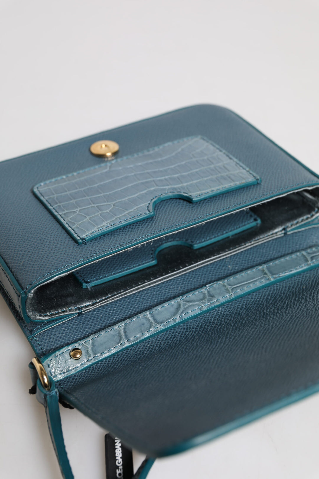 Minibolso bandolera Dolce &amp;amp; Gabbana de piel exótica verde con placa DG