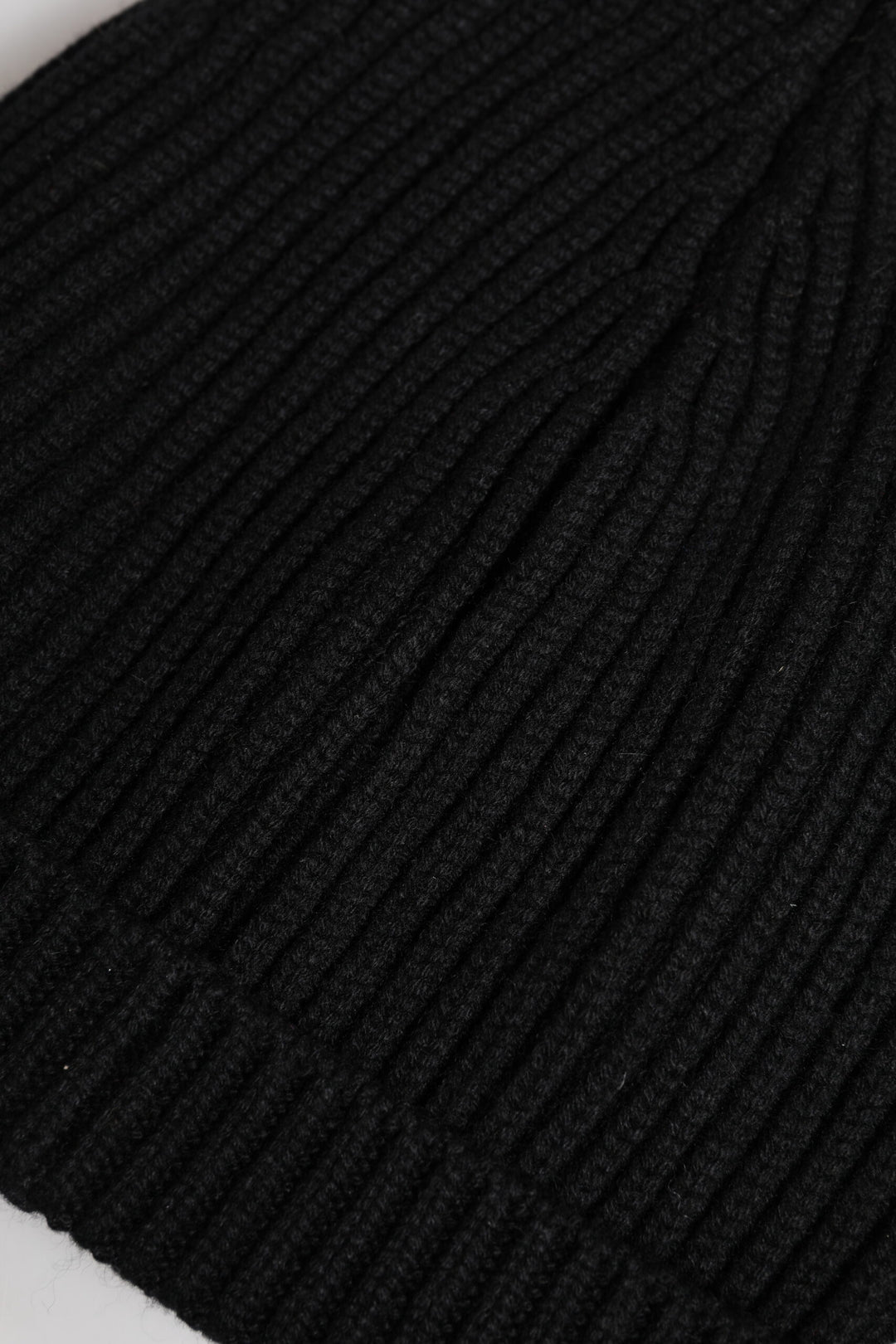 Dolce &amp; Gabbana Black Cashmere Knitted Winter Beanie Hat
