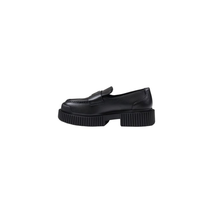 Armani Exchange Black Leather Platform Pumps