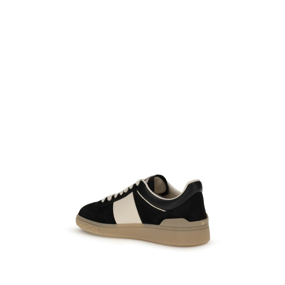 Valentino Garavani Black Calf Leather Bos Taurus Low Top Sneakers