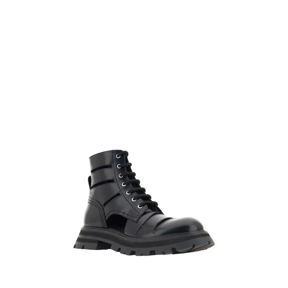 Alexander Mcqueen Black Calf Leather Bos Taurus Lace-up Boots