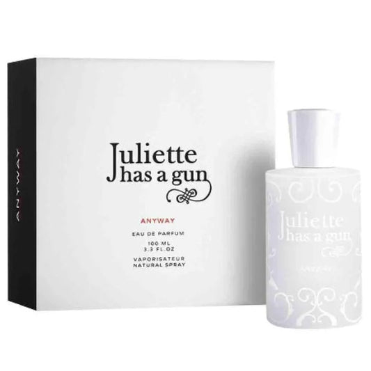 Lightly Sparkling Floral Fragrance with Citrusy Musk and Wood Accents Women’s Perfume Juliette Has A Gun