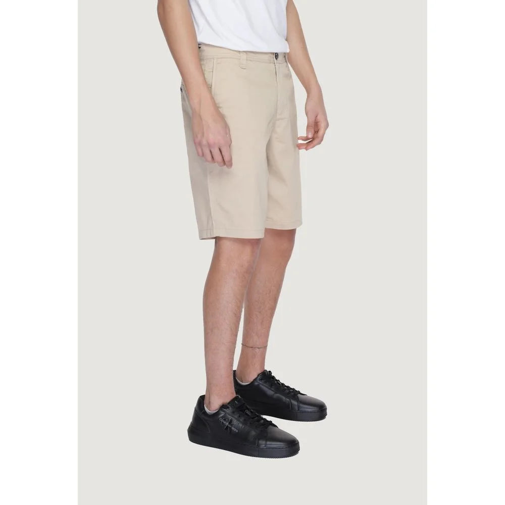 Armani Exchange Bermuda Shorts for Men Contemporary Style and Comfort