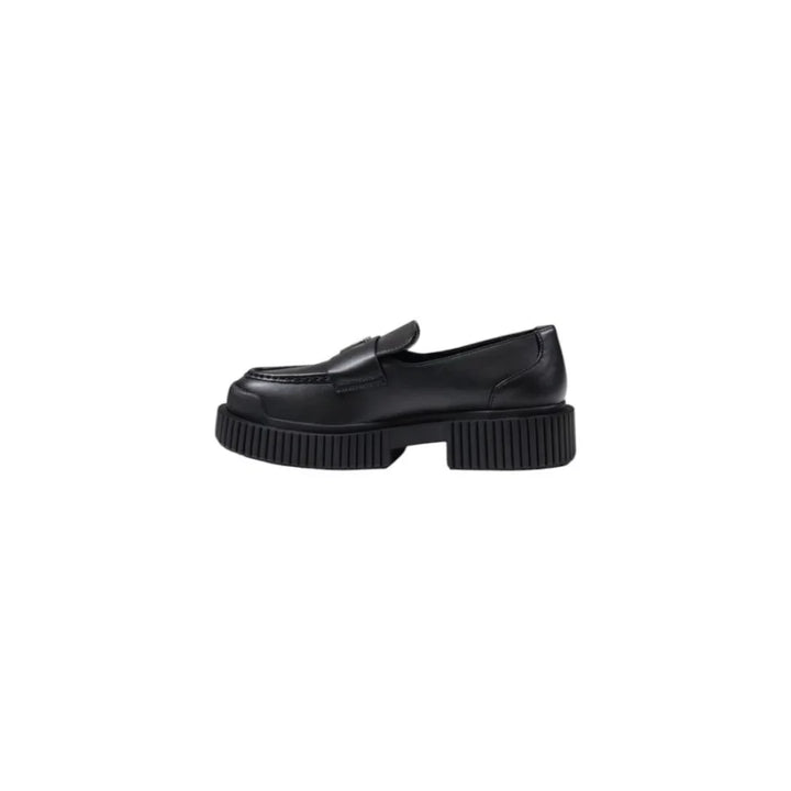Armani Exchange Black Leather Platform Pumps