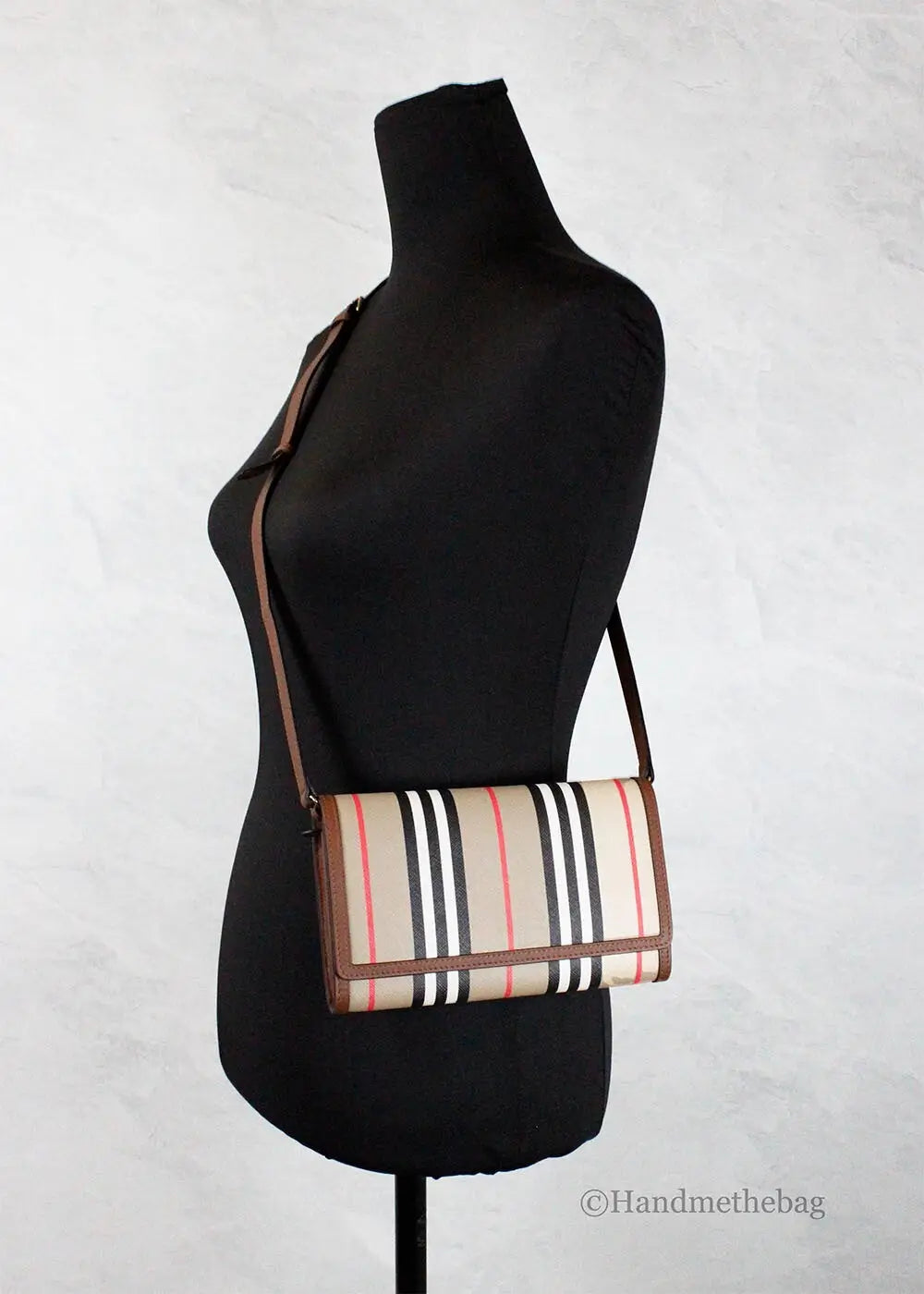 Burberry - Hannah Icon Stripe Archive Tan E-Canvas Leather Wallet Crossbody Bag
