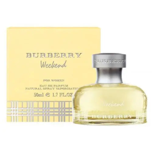 Experience Burberry Weekend Eau: A Fruity Floral Escape Women’s Perfume