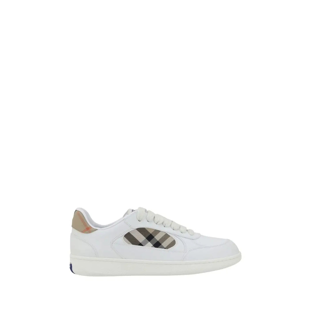 Burberry White Calf Leather Bos Taurus Low Top Sneakers