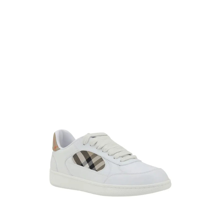 Burberry White Calf Leather Bos Taurus Low Top Sneakers