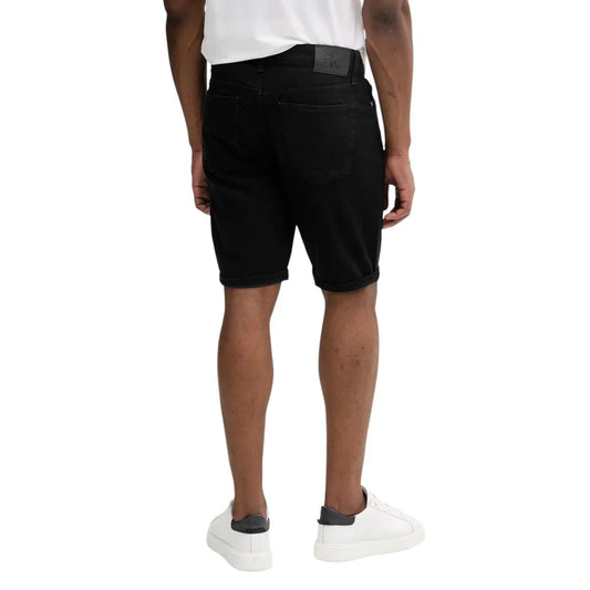 Calvin Klein Jeans Mens Bermuda Shorts for Summer Comfort and Style