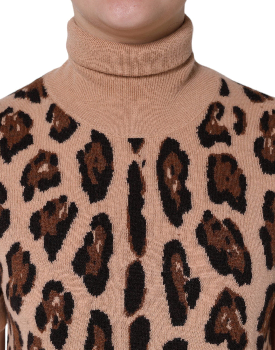 Dolce &amp; Gabbana - Beige Leopard Print Wool Turtleneck Top