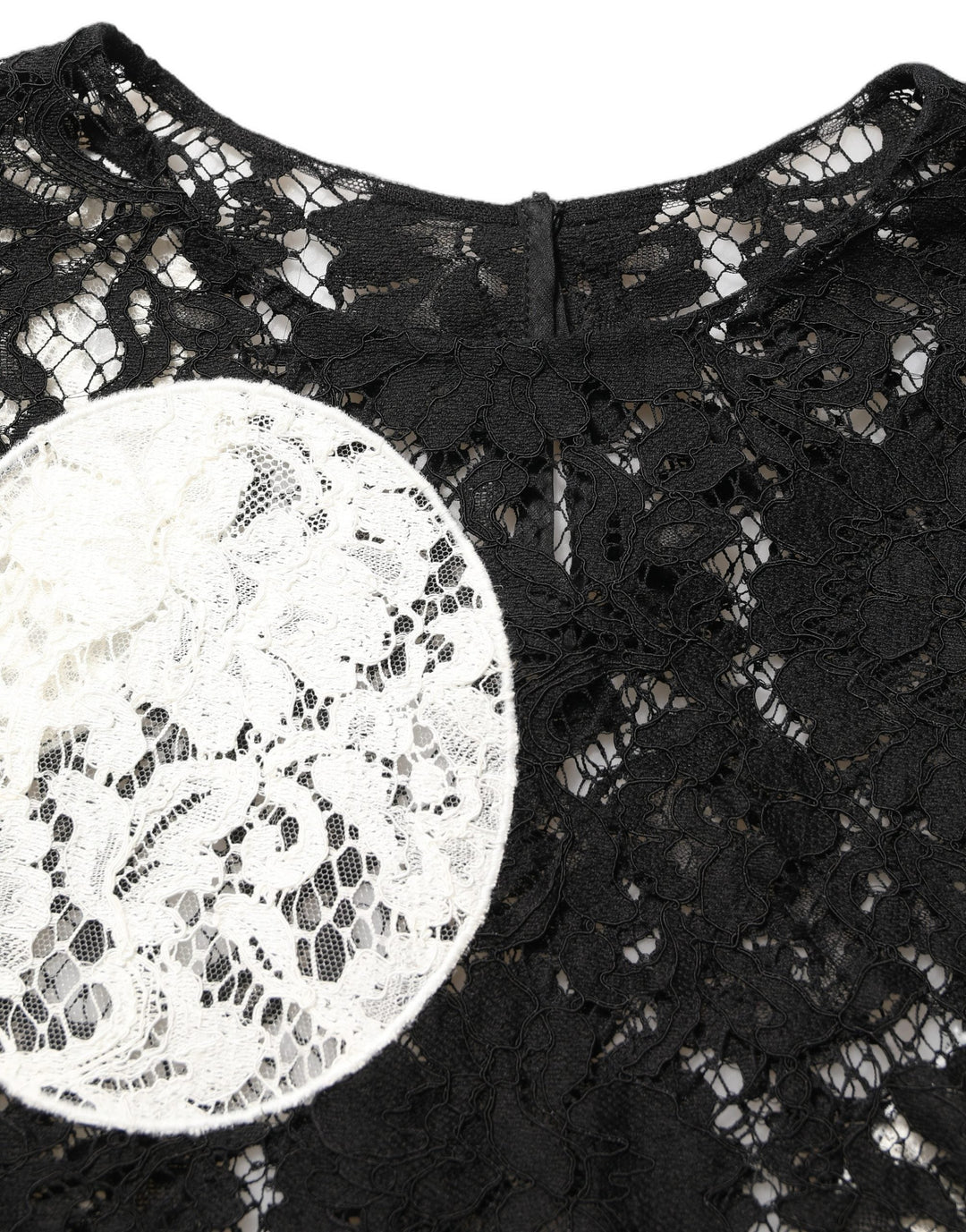 Dolce &amp; Gabbana Blouses - Women’s Black White Floral Lace Short Sleeve Blouse Top
