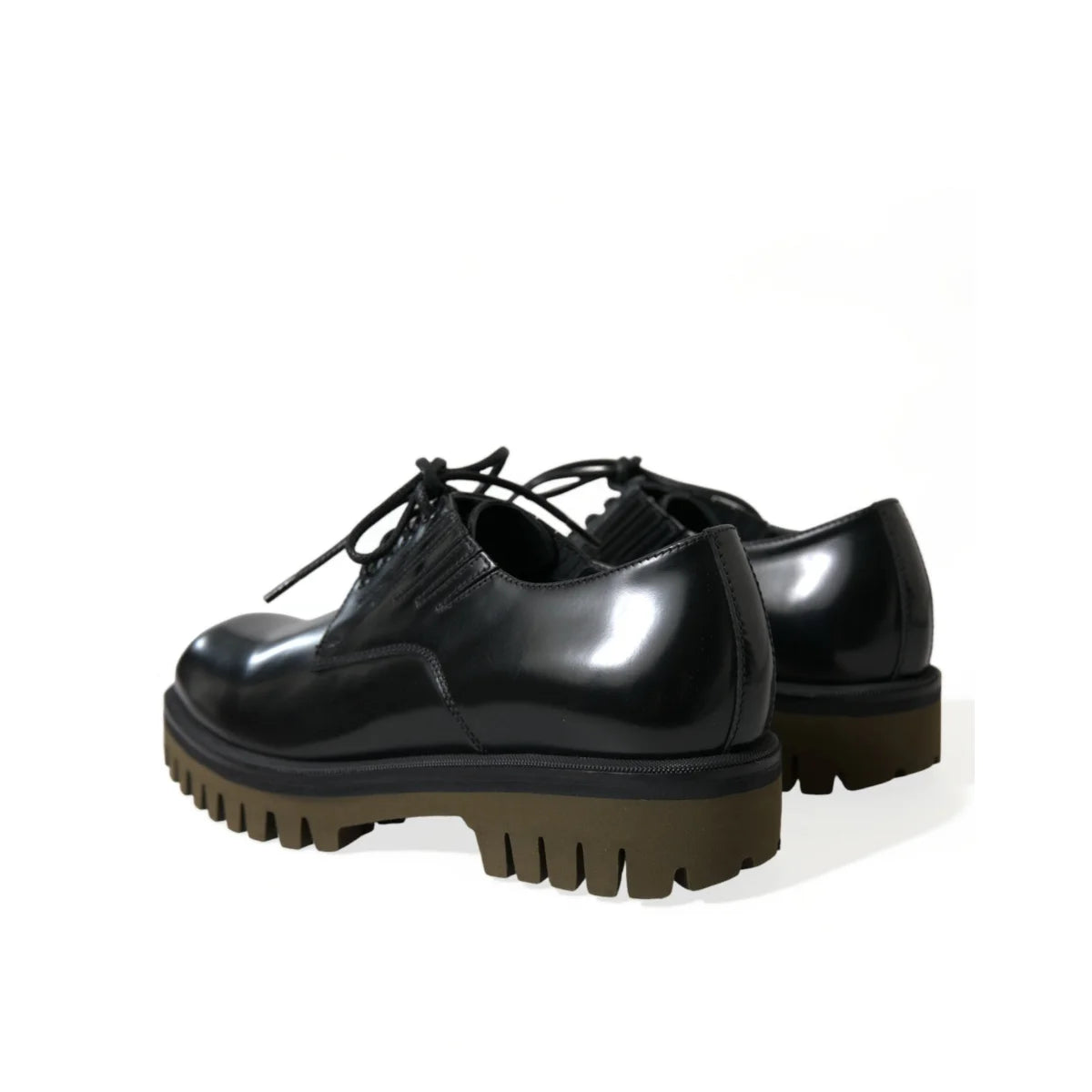 Dolce & Gabbana Derby Dress Shoes Ignite Italian Style with Logo Details