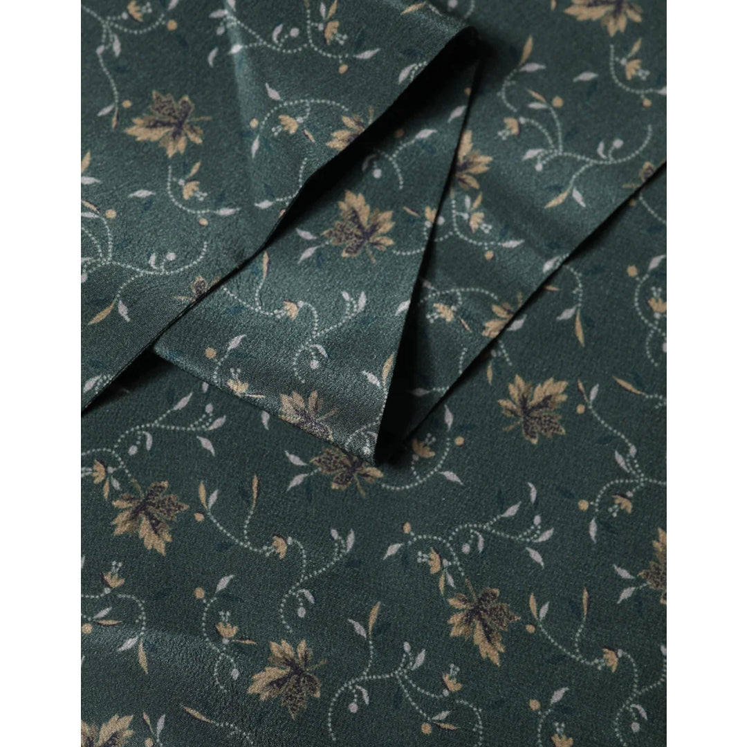 Dolce &amp; Gabbana Green Silk Floral Pattern Fringed 135cm X 16cm Scarf