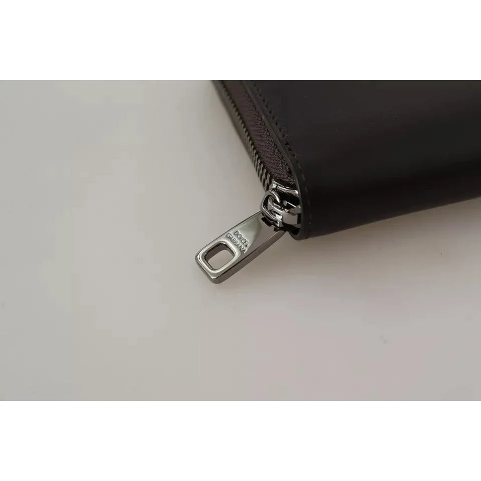 Dolce Gabbana Leather Wallet Luxurious Textured Zip Around Design &
