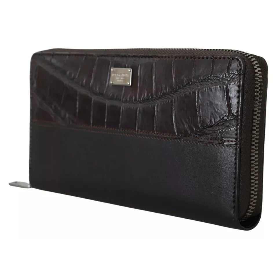 Dolce Gabbana Leather Wallet Luxurious Textured Zip Around Design &