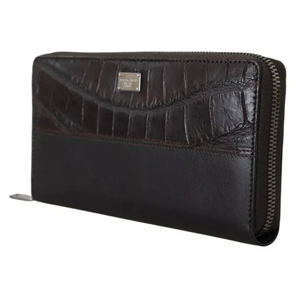 Dolce Gabbana Leather Wallet Luxurious Textured Zip Around Design &