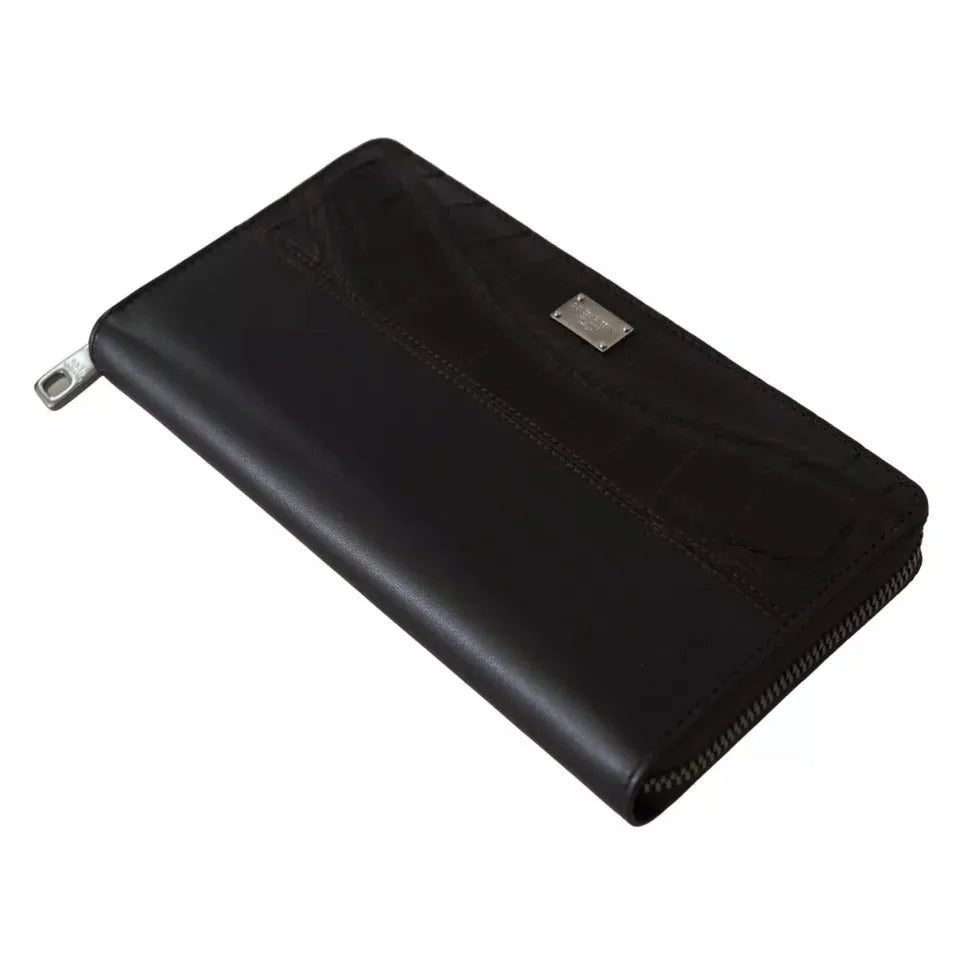 Dolce Gabbana Leather Wallet Luxurious Textured Zip Around Design &