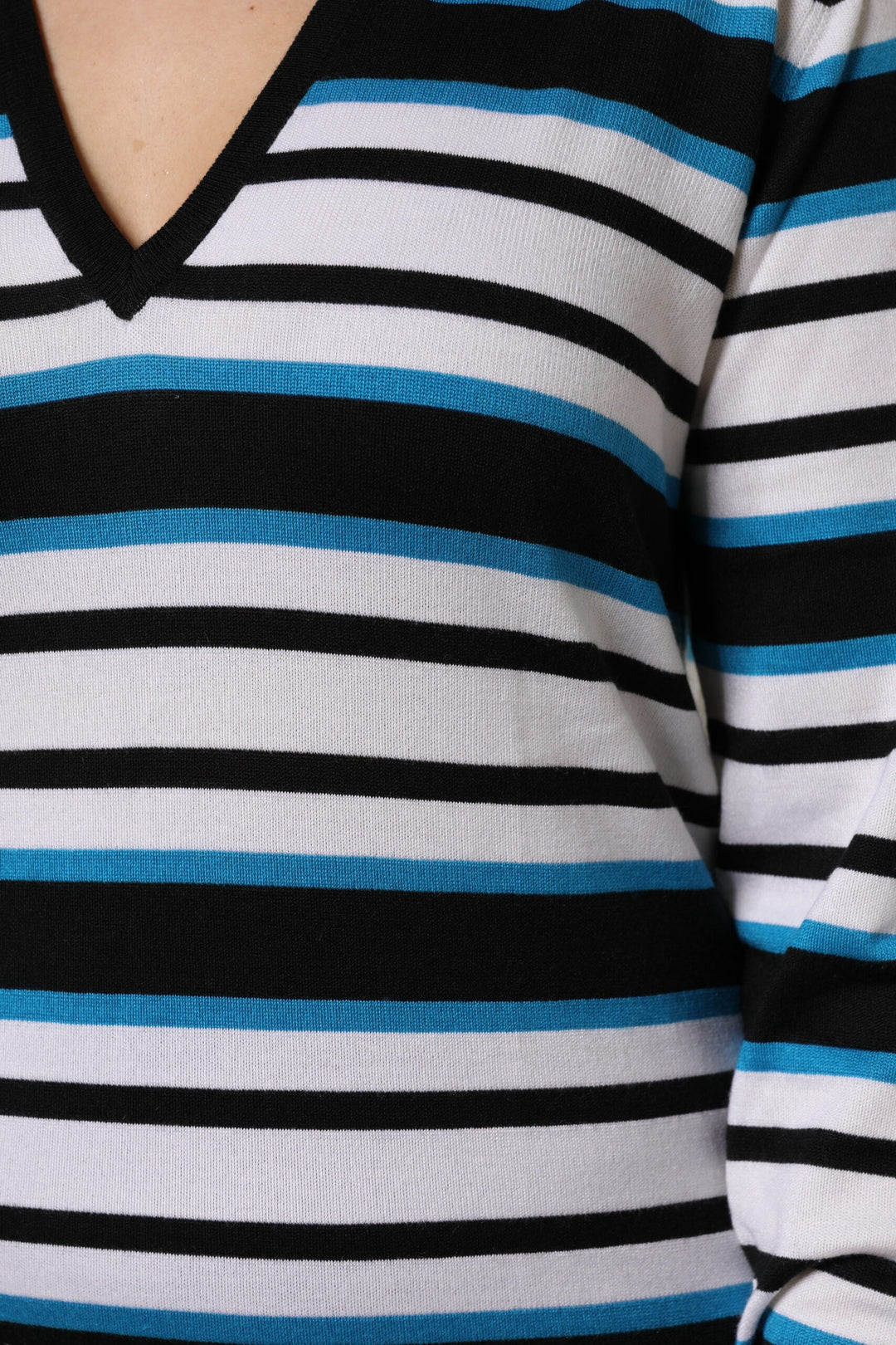 Dolce &amp; Gabbana - Multicolor Stripes Long Sleeves V-neck Top