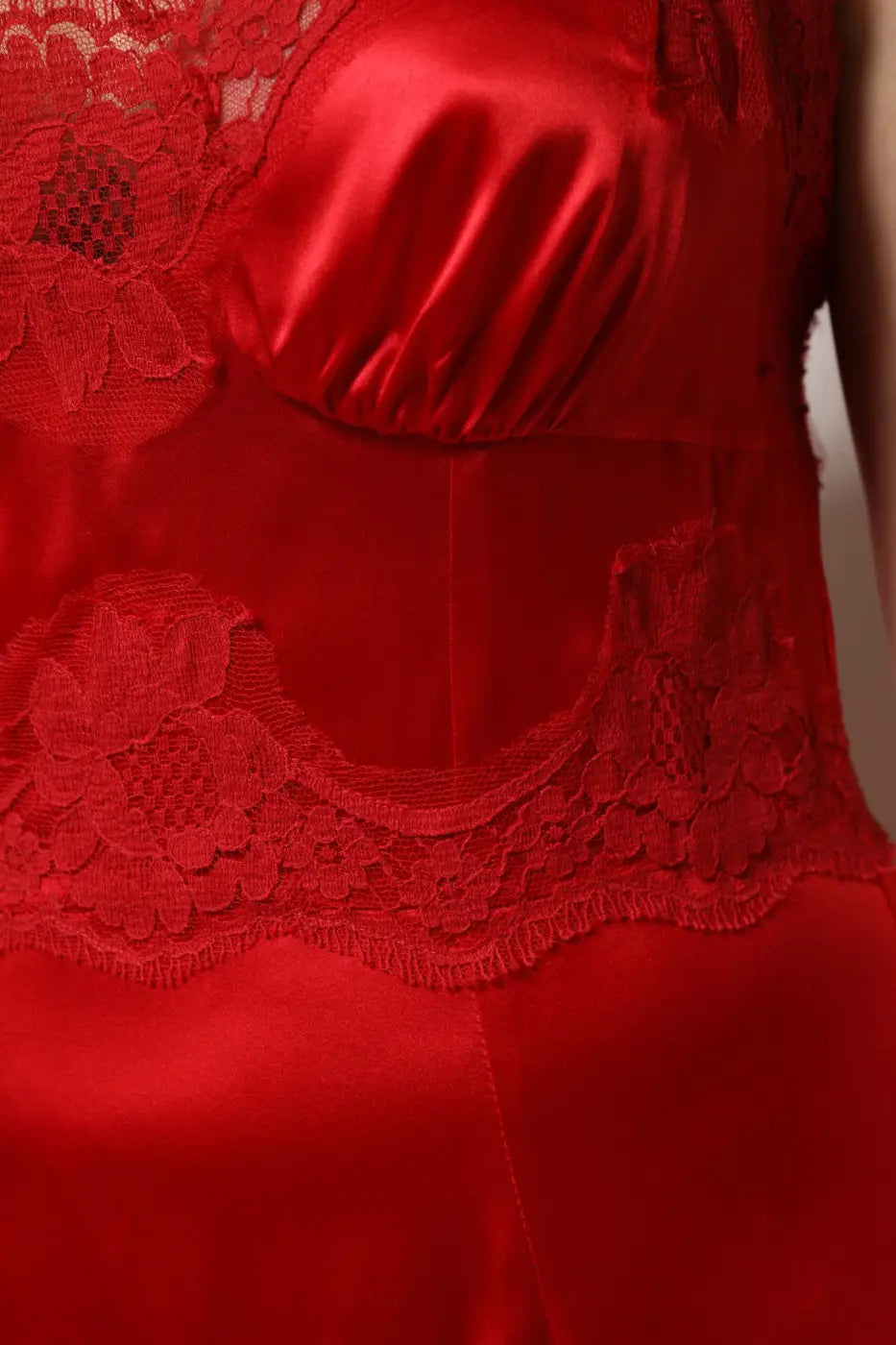 Dolce &amp; Gabbana Red Silk Sleeveless Maxi Long Dress