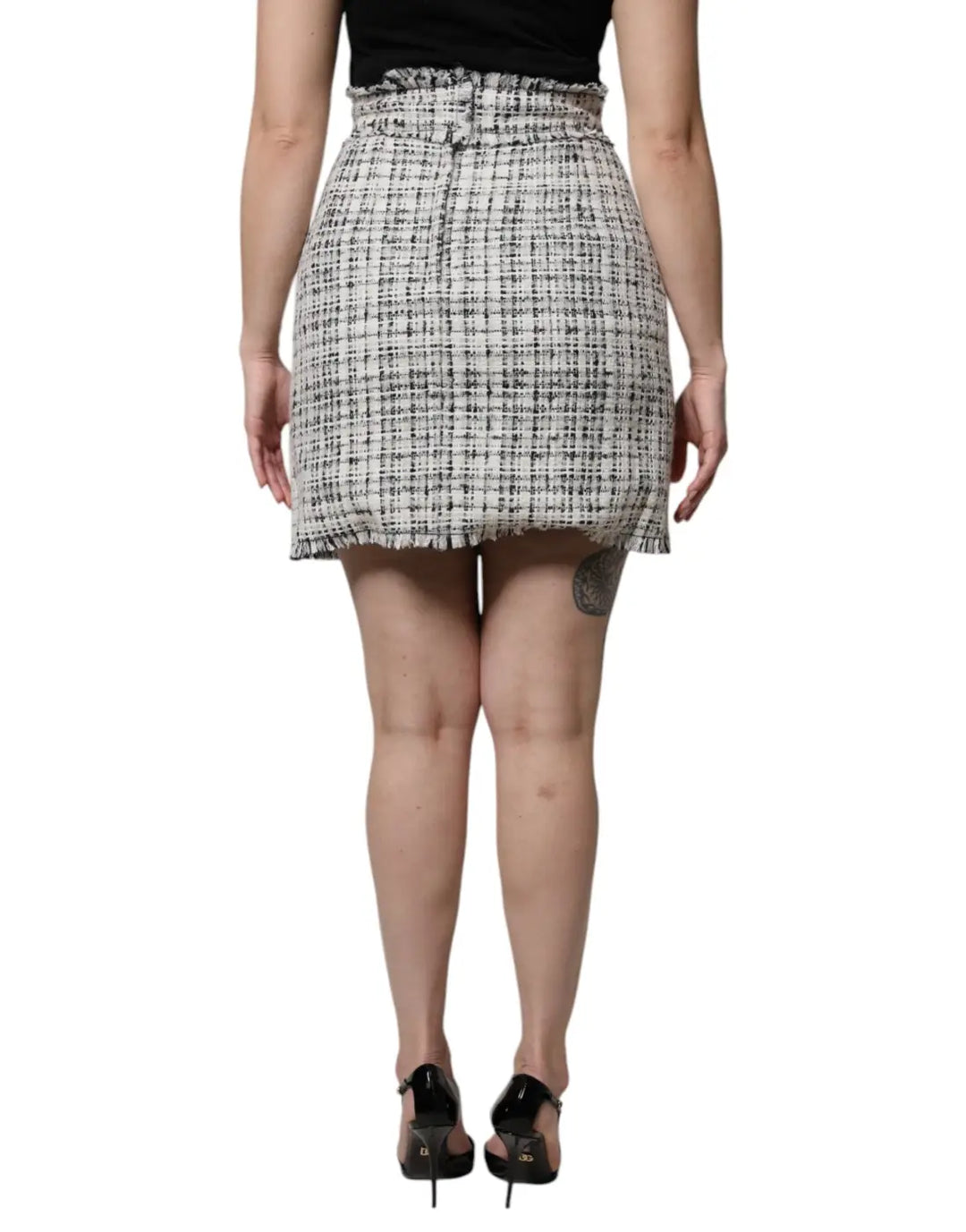 Dolce &amp; Gabbana White Black High Waist Tartan Tweed Mini Skirt