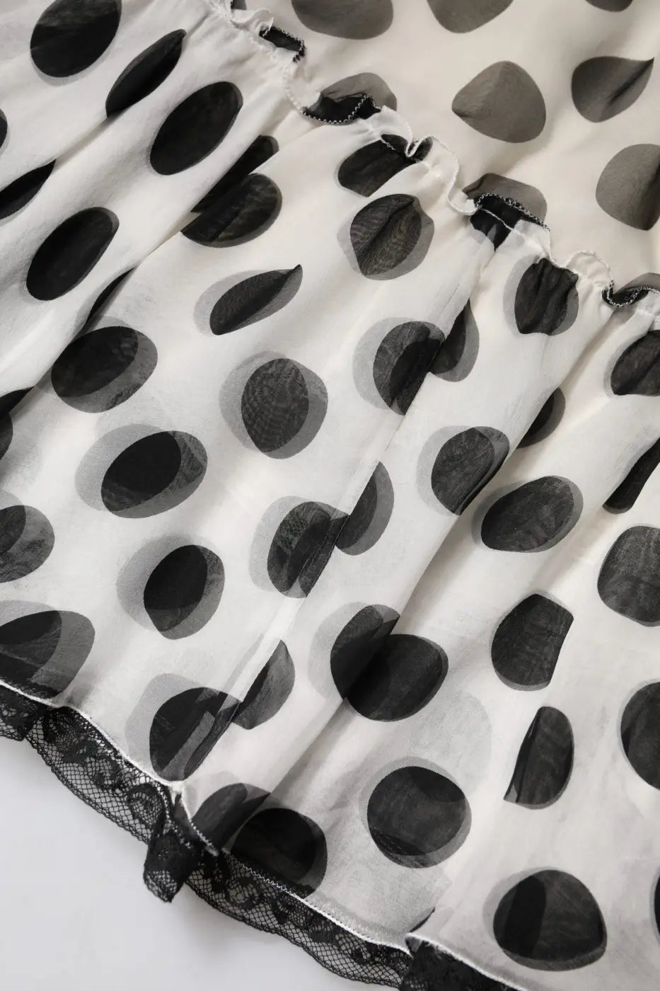 Dolce &amp; Gabbana White Black Polka Dots Knee Length Skirt