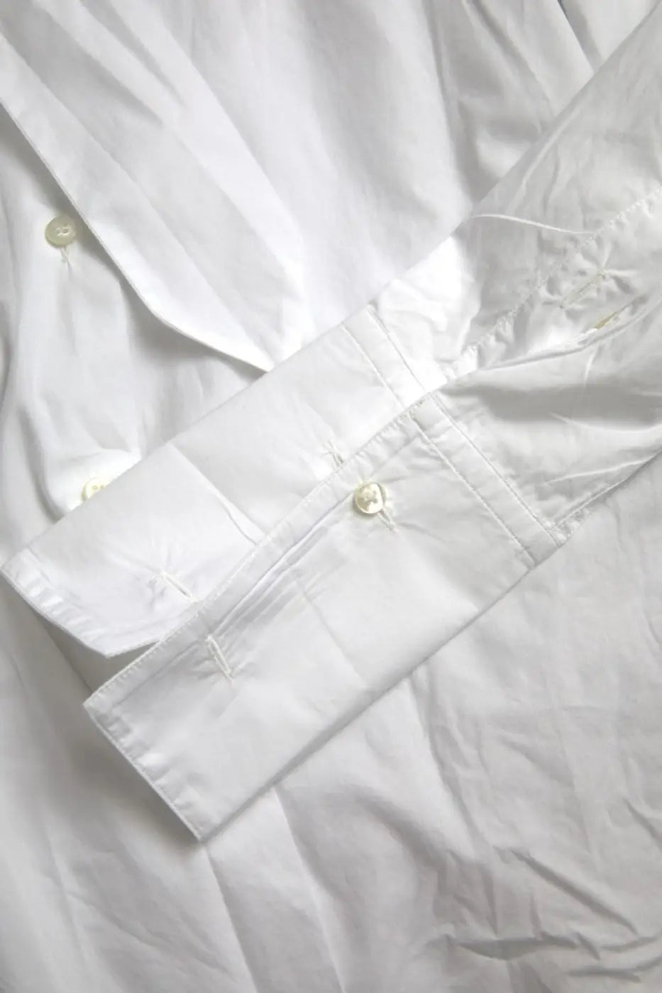 Dolce &amp; Gabbana White Cotton Ascot Collar Long Sleeves Top